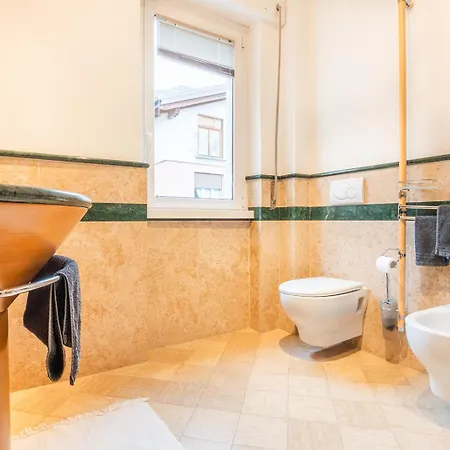 Lejlighed Casa Lella Dervio