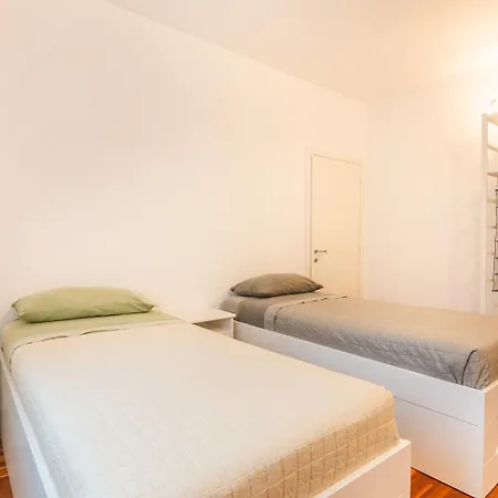 Lägenhet Casa Lella